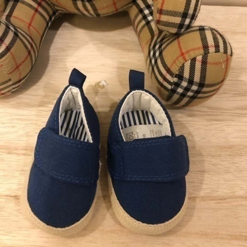 Carters newborn shoes